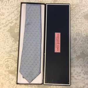 Vineyard Vines New York Yankees tie